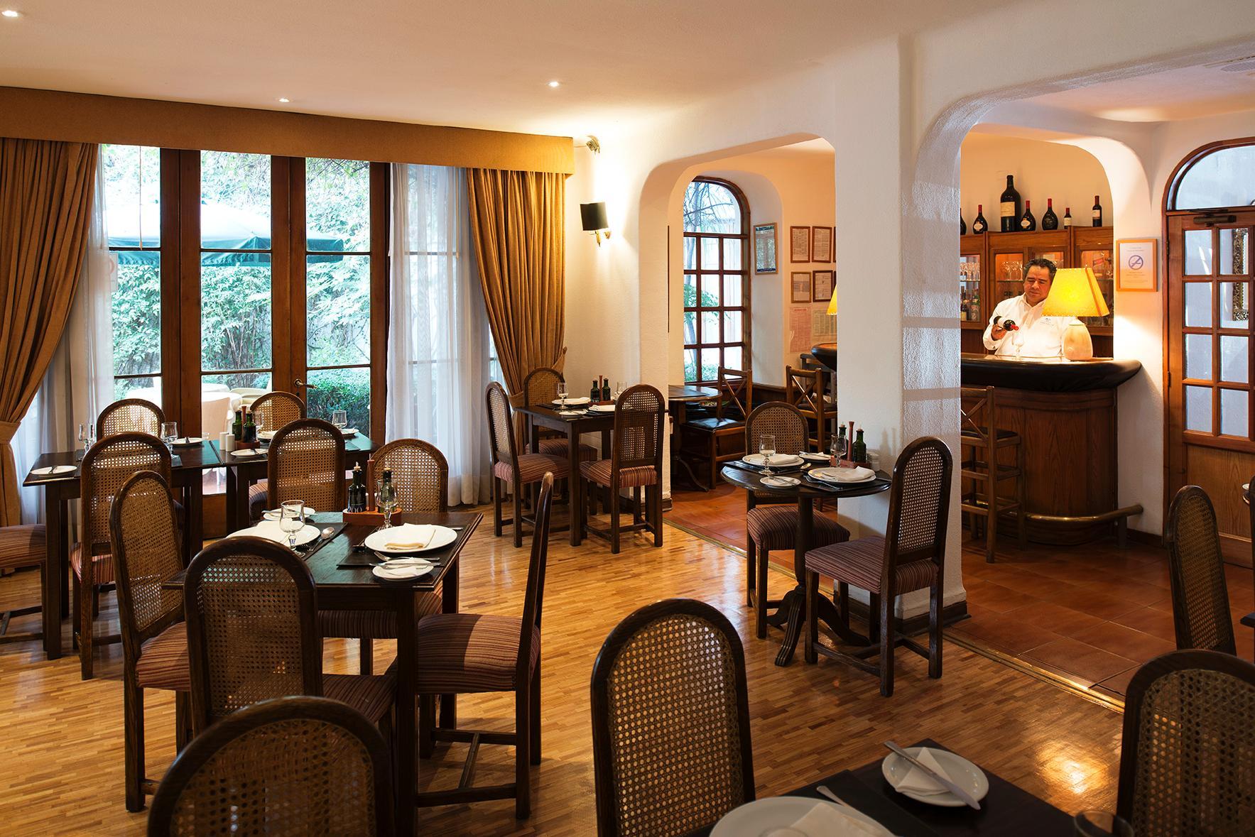 Hotel Presidente Santiago Buitenkant foto